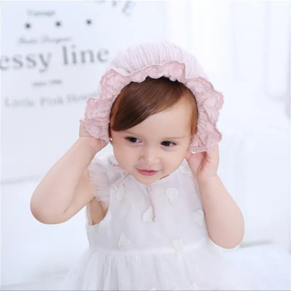Adorable Lace-Edged Sun Hat for Baby Girls Perfect for Summer Outdoor Protection